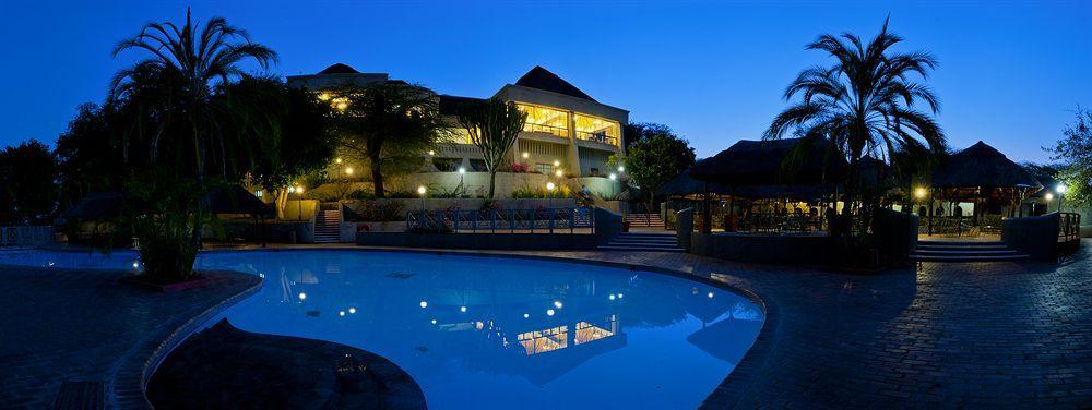 Elephant Hills Resort Victoria Falls Exterior photo