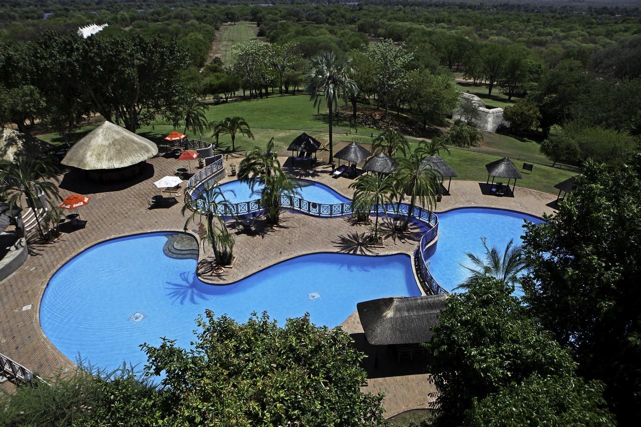 Elephant Hills Resort Victoria Falls Exterior photo